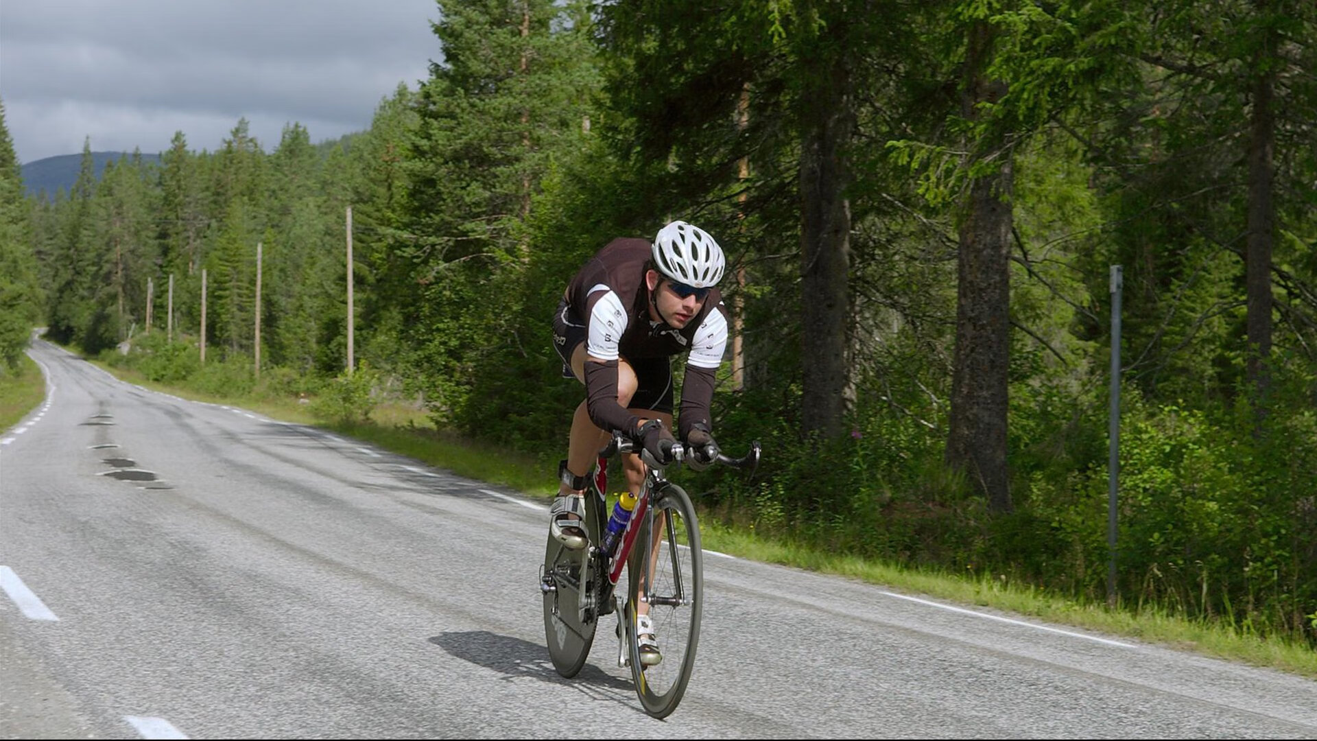 速度分布数据背后的战术布局，速度分布规律